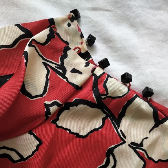 Zara red floral dress - Picture 5 of 11